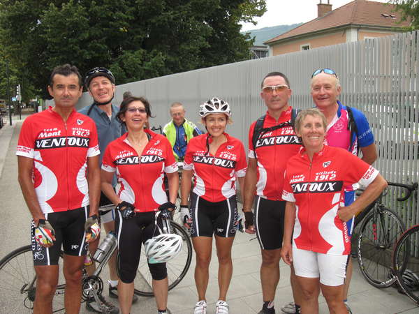 fichier 211_20140920_1710_brm_200k_arrivee_grenoble_robert_usseglio_corinne_orosco_anne-marie_egger_christophe_bournac_brigitte_creton_pascal_benistand_maurice_cotte-0.jpg