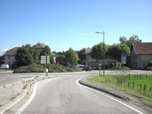 fichier 20140922_1103_003d73_route_burcin_rond_point-0.jpg