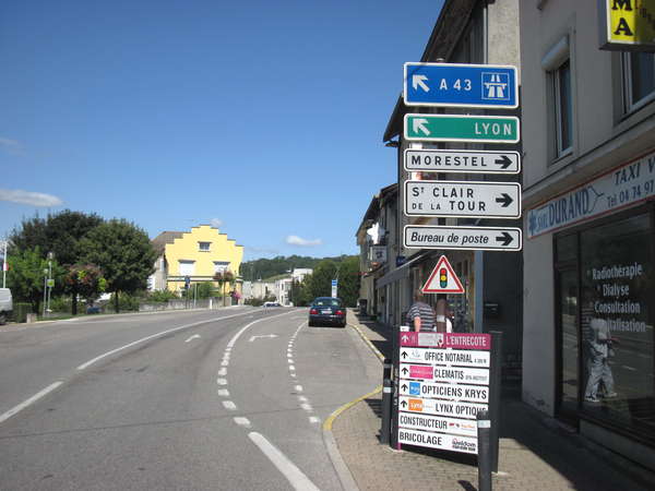 fichier 20140922_1201_002d1006_route_la_tour_du_pin-0.jpg