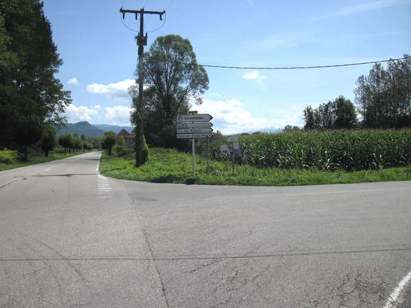 fichier 20140922_1258_001d40b_route_carrefour_a_droite-0.jpg