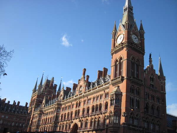 fichier 20150115_1412_002brm_200k_willy_warmer_londres_saint_pancrasse-0.jpg