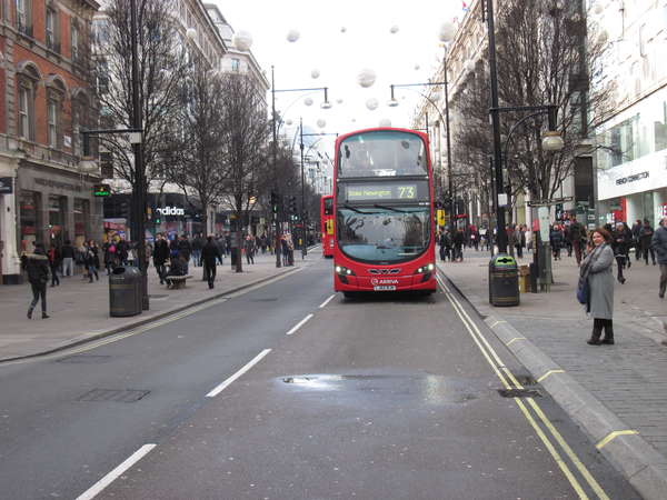 fichier 20150116_1400_002brm_200k_willy_warmer_londres_oxford_street-0.jpg