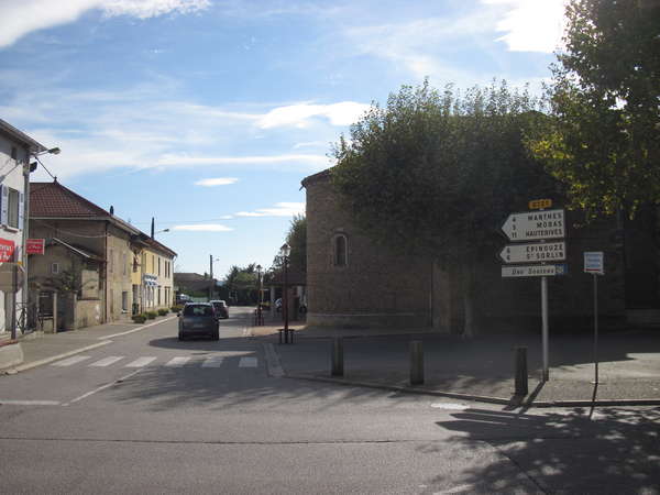 fichier 20140928_1610_d121_route_lapeyrouse-mornay-0.jpg