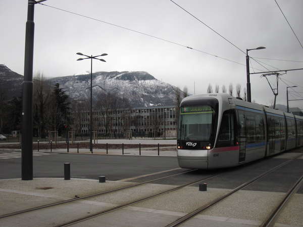 fichier 20140928_1940_pc_route_tramway_grenoble-0.jpg