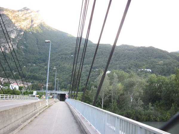 fichier 20140922_0737_002pc_route_pont_haubanne-0.jpg