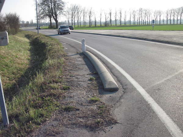 fichier 20150312_1701_d538_route_ilot_chabeuil-0.jpg