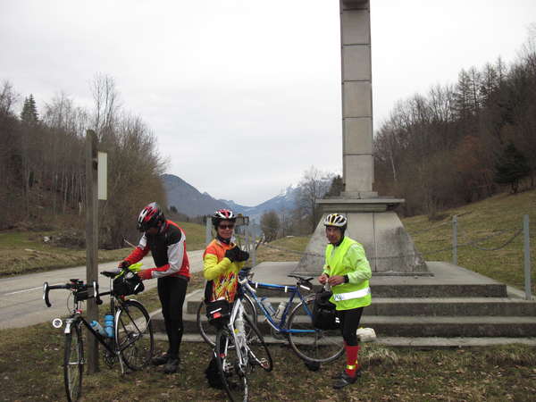 fichier 20150328_1609_001d911_route_col_du_frene_louis_cigno_maryvonne_david_jean-michel_rivoire-0.jpg