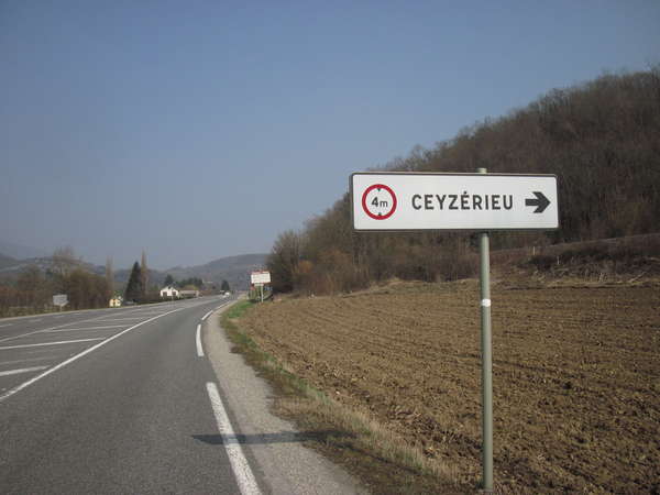 fichier 20150319_1110_100d1504_route_panneau-0.jpg