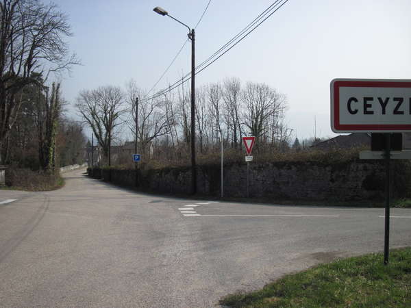 fichier 20150319_1129_001d83_route_ceyzerieu-0.jpg