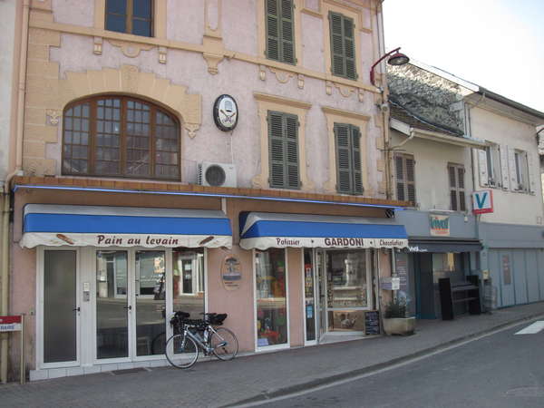 fichier 20150319_1219_d904_route_culoz_salon_de_the-0.jpg