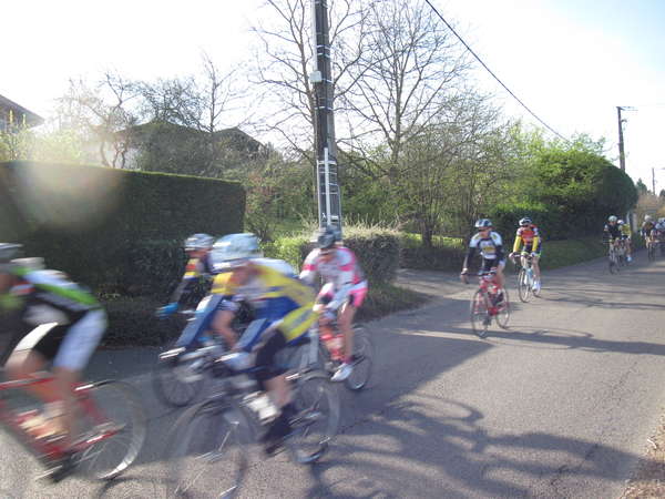 fichier 20150412_0927_007d52_route_ceyzeriat_la_bisou_2015-0.jpg