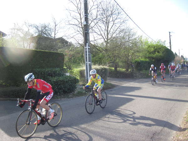 fichier 20150412_0927_012d52_route_ceyzeriat_la_bisou_2015-0.jpg