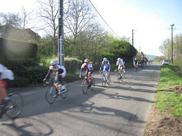 fichier 20150412_0928_002d52_route_ceyzeriat_la_bisou_2015-0.jpg