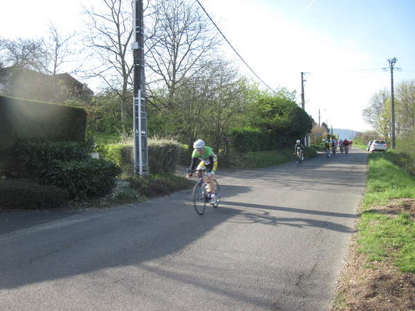 fichier 20150412_0928_008d52_route_ceyzeriat_la_bisou_2015-0.jpg