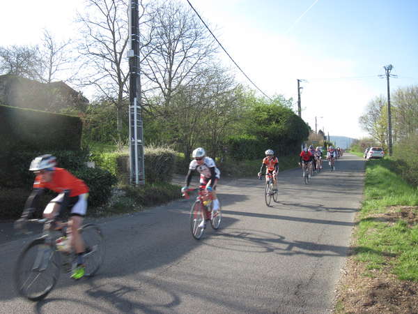 fichier 20150412_0928_010d52_route_ceyzeriat_la_bisou_2015-0.jpg