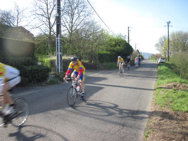 fichier 20150412_0928_017d52_route_ceyzeriat_la_bisou_2015-0.jpg