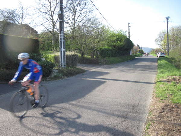 fichier 20150412_0928_018d52_route_ceyzeriat_la_bisou_2015-0.jpg