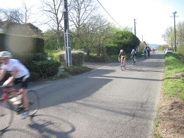 fichier 20150412_0928_021d52_route_ceyzeriat_la_bisou_2015-0.jpg