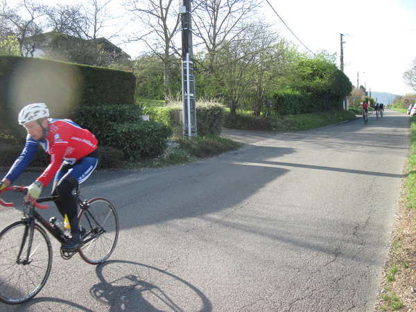 fichier 20150412_0928_022d52_route_ceyzeriat_la_bisou_2015-0.jpg