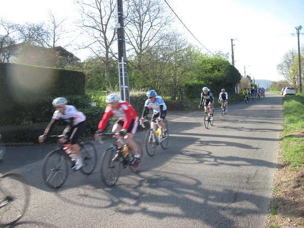 fichier 20150412_0929_004d52_route_ceyzeriat_la_bisou_2015-0.jpg