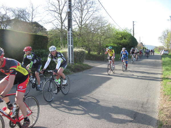 fichier 20150412_0929_009d52_route_ceyzeriat_la_bisou_2015-0.jpg