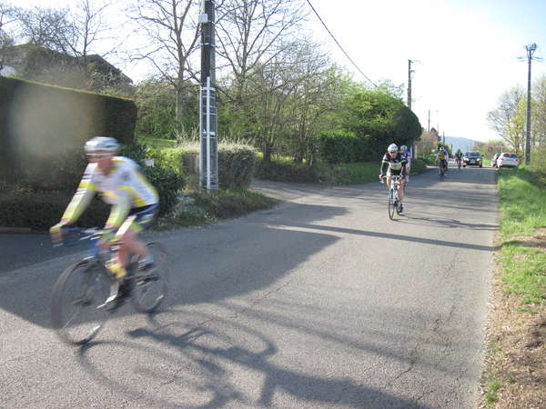 fichier 20150412_0929_011d52_route_ceyzeriat_la_bisou_2015-0.jpg