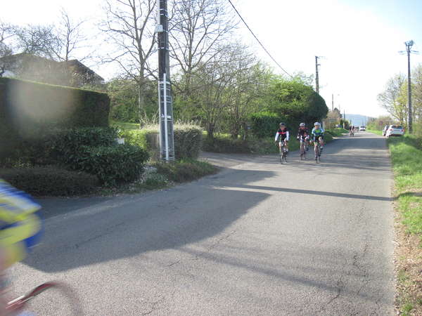 fichier 20150412_0930_002d52_route_ceyzeriat_la_bisou_2015-0.jpg