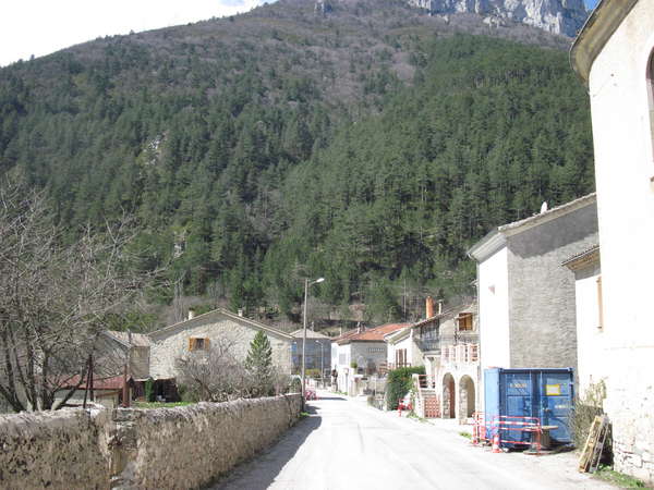 fichier 20150406_1229_001d120_route_menee-0.jpg