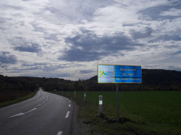 fichier 20131018_1217_004d1075_route_panneau_alpes_de_haute_provence-0.jpg