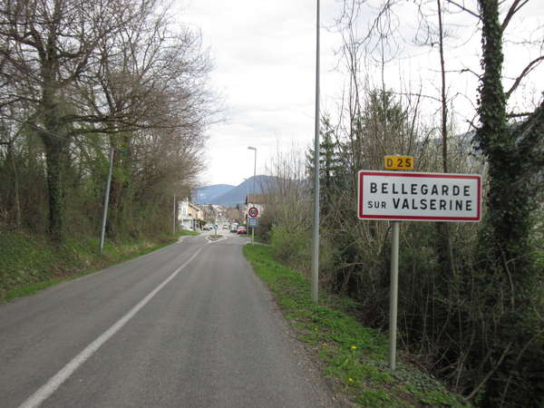 fichier 20150411_1214_d25_route_bellegarde_sur_valserine_panneau-0.jpg