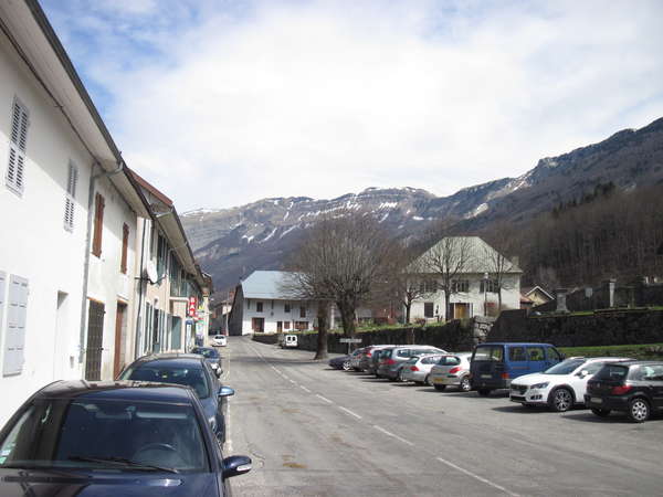 fichier 20150411_1354_003d991_route_chezery-forens-0.jpg