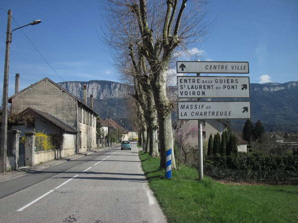 fichier 20150412_1625_003d1006_route_les_echelles-0.jpg