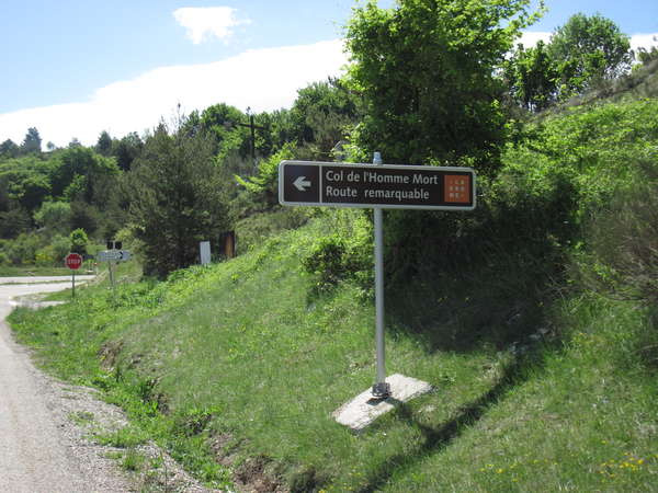 fichier 20150516_1156_d542_route_route_remarquable_panneau-0.jpg