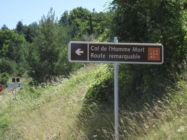 fichier 20140816_1339_004d542_route_panneau-0.jpg