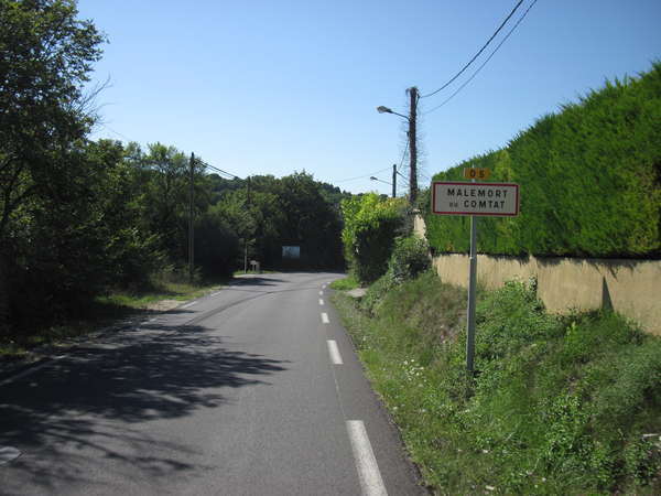 fichier 20140816_1639_d5_route_malemort_du_comtat_panneau-0.jpg