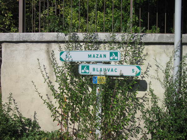 fichier 20140816_1647_001d77_route_malemort_du_comtat_suivre_mazan-0.jpg