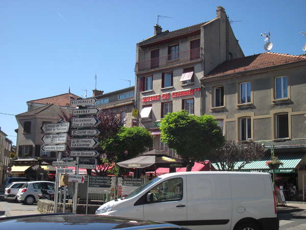 fichier 20140817_1610_d9_route_saint_agreve_place-0.jpg