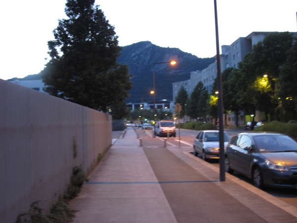 fichier 20150531_0531_001brm_600k_arrivee_grenoble_lumieres_rue_esclangon-0.jpg