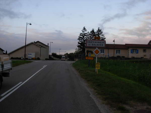 fichier 20111005_0816_001d51_route_chateauneuf_de_galaure_panneau-0.jpg