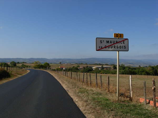 fichier 20111005_1424_001d3_route_saint_maurice_en_gourgois_panneau_fin-0.jpg