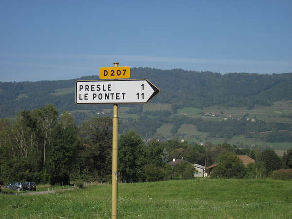 fichier 20140927_1129_001d207_route_carrefour_d207_panneau-0.jpg