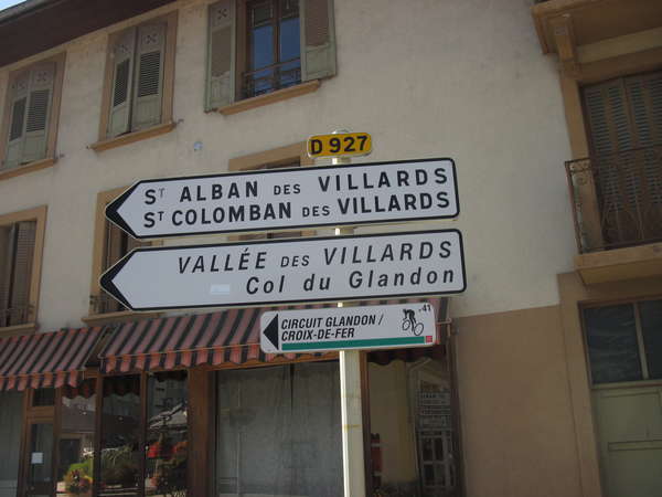 fichier 20140927_1448_002d927_route_saint_etienne_de_cuines_panneau-0.jpg