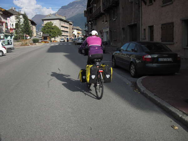 fichier 20150926_1703_d1006_route_lanslebourg_cyclote-0.jpg