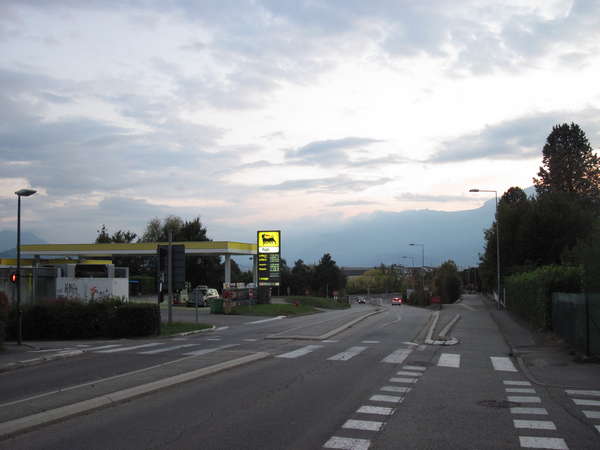 fichier 20150927_1929_002d1090_route_station_agip-0.jpg