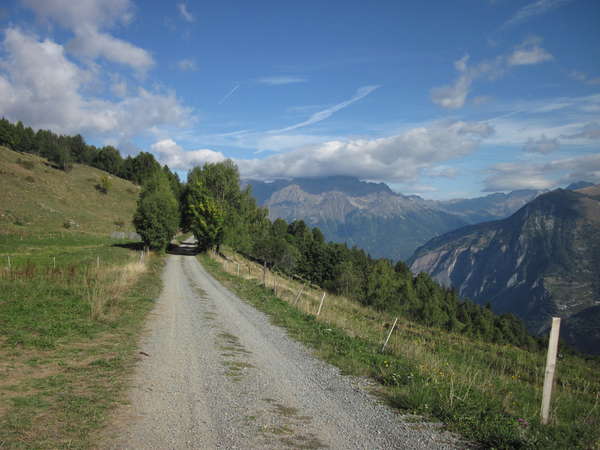 fichier 0500_0007_20150912_1012_001cv_route_vers_solude_0102-0.jpg