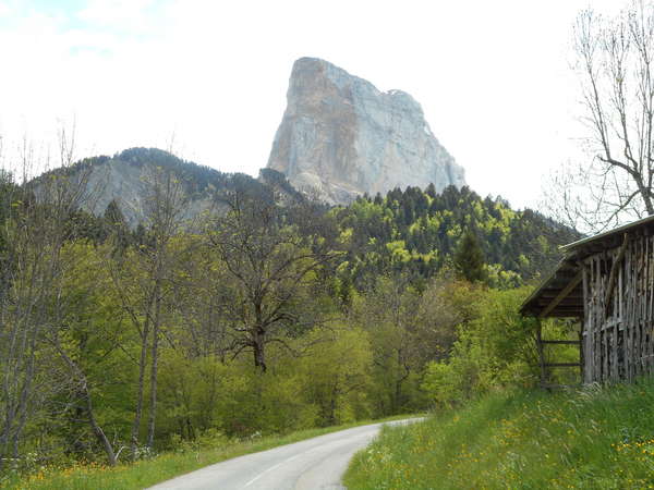 fichier 20160522_1520_004d8a_route_mont_aiguille-0.jpg