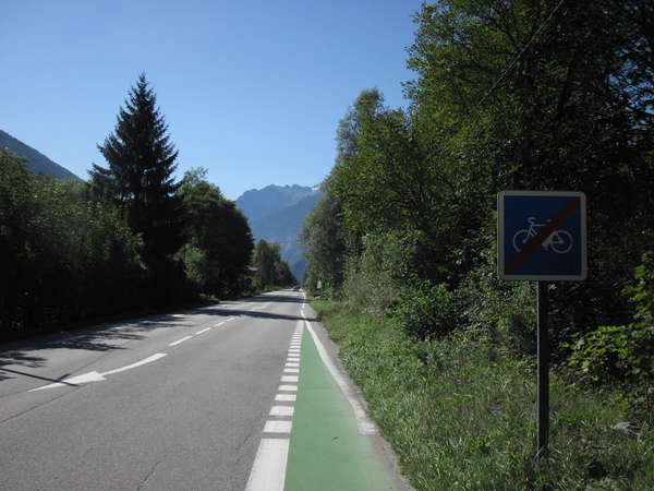 fichier 20150906_1058_003d1091_route_rochetaillee_fin_de_piste_cyclable-0.jpg
