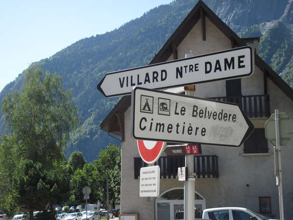 fichier 20150906_1133_d219_route_bourg_doisans_panneau-0.jpg