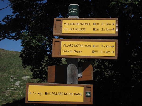 fichier 20150912_1009_102cv_route_les_cotes_panneau-0.jpg