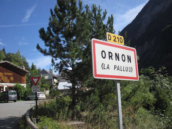 fichier 20150912_1116_001d210_route_ornon_la_pallud_panneau-0.jpg
